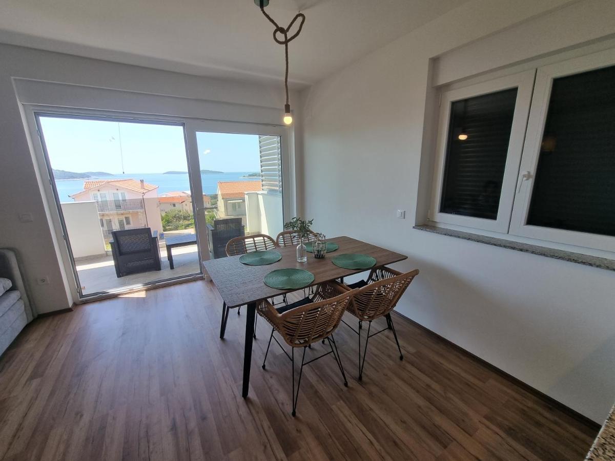 Sea View Apartment Rogoznica  Zewnętrze zdjęcie
